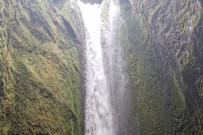 private-tour-to-thorsmork-glaciers-and-waterfalls