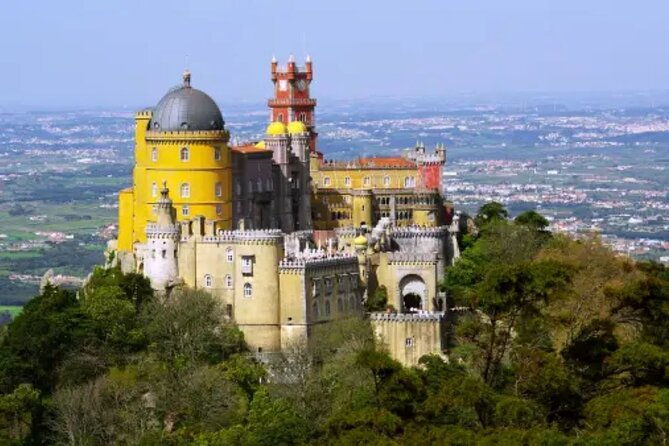 private-tour-to-visit-the-monuments-in-sintra