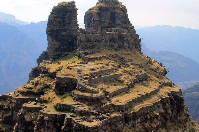 private-tour-to-waqrapukara-archaeological-site-from-cusco