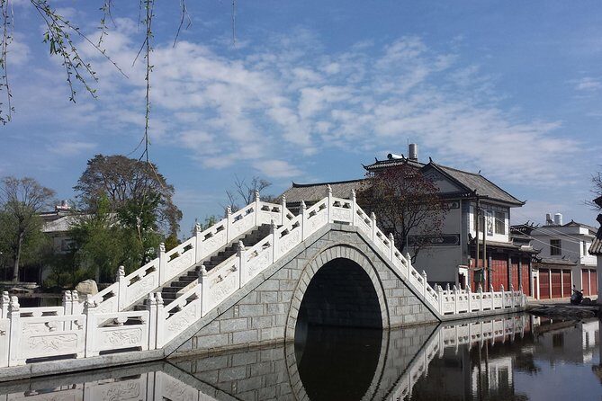 Private tour to Xizhou old town local market Erhai lake three Pagodas from Dali - Visiting the Three Pagodas