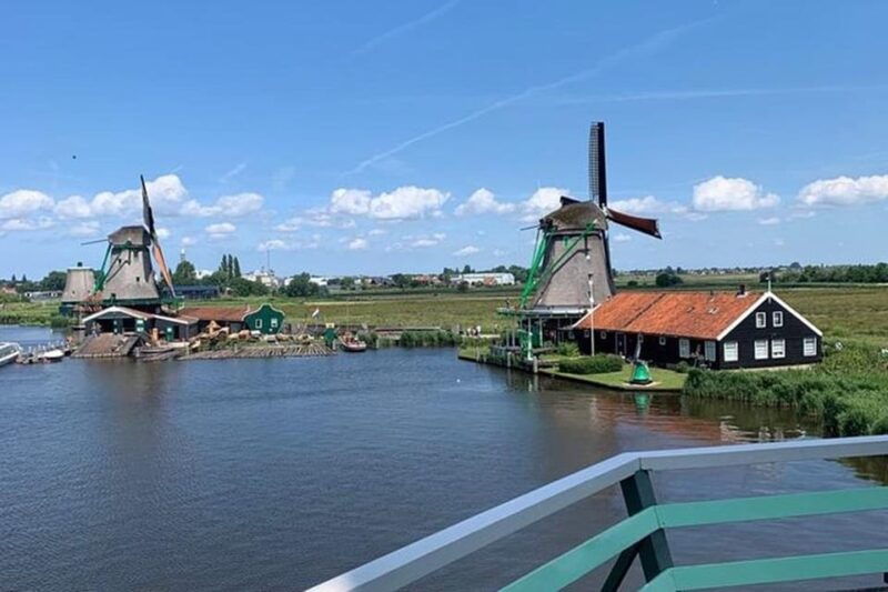 private-tour-to-zaanse-schans-volendam-cheese-windmills