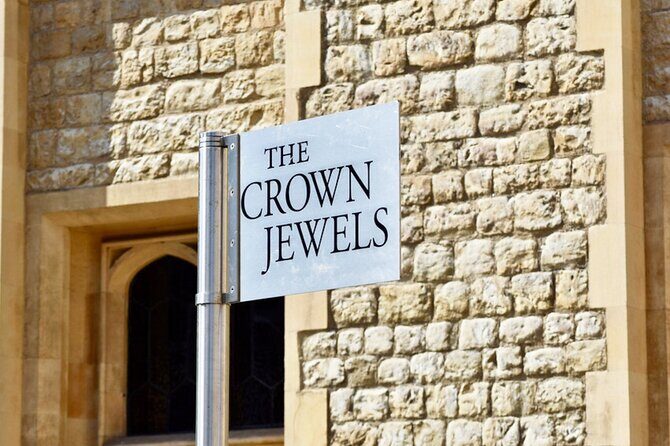 Private Tour: Tower of London with Private Guide - The Highlights of the Tour