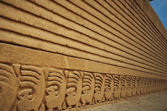 private-tour-trujillo-downtown-sun-moon-temple-chan-chan-and-huanchaco