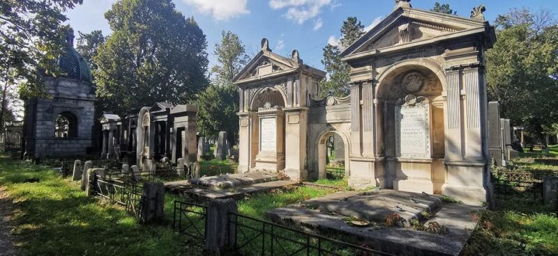 private-tour-vienna-central-cemetery-1st-gate-and-2nd-gate