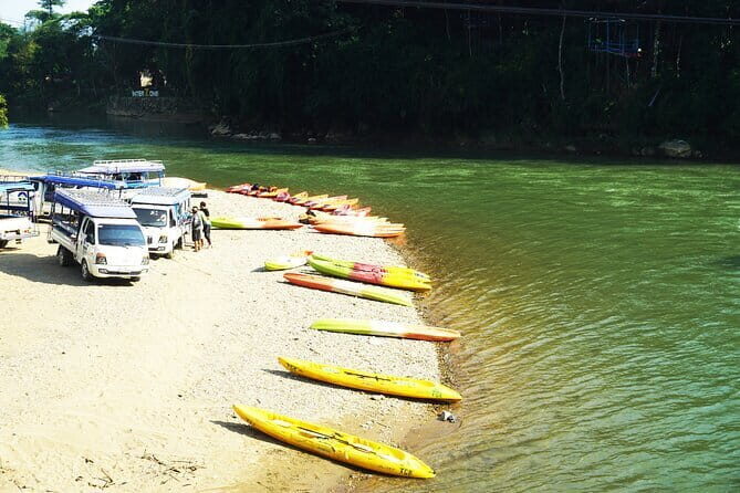 Private Tour Vientiane - VangVieng by Express Train - The Journey Begins: From Vientiane to Vang Vieng