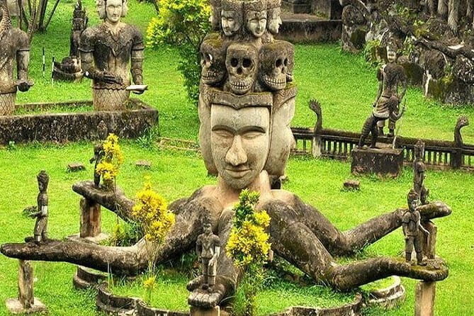 Private Tour Vientiane - VangVieng by Express Train - The Scenic Boat Ride on the Nam Song River