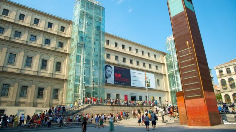 private-tour-vip-city-tour-all-over-madrid-and-prado-museum-skip-the-line-tickets