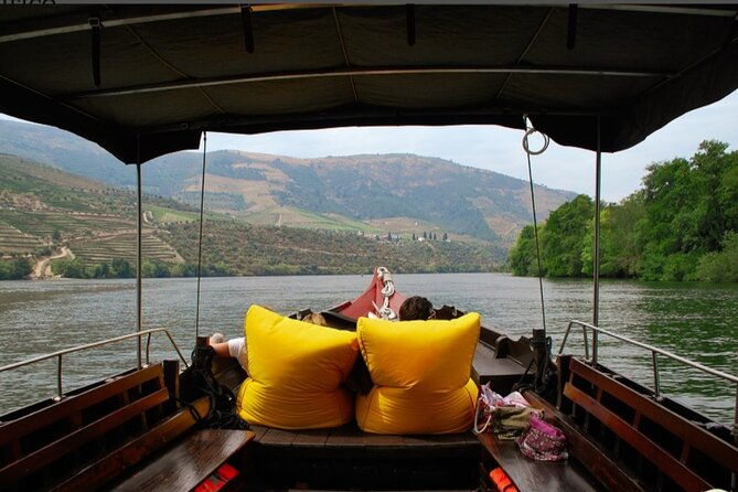 private-tour-with-3-wineries-and-viewpoint-2
