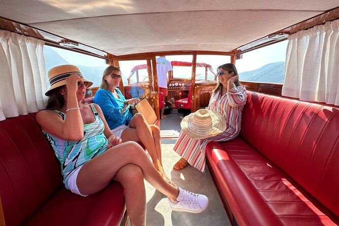 private-tour-with-classic-wooden-boat-on-lake-como