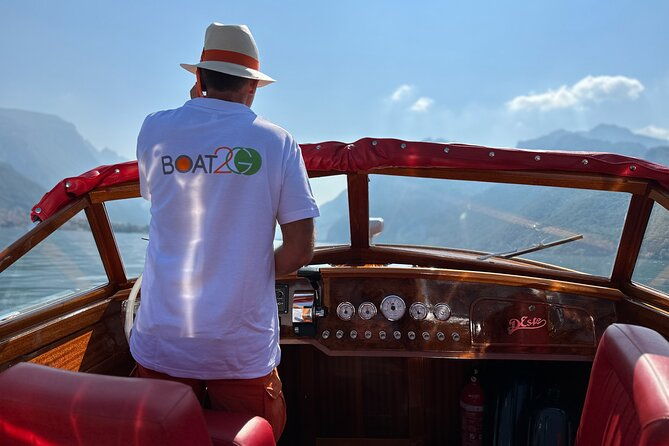 private-tour-with-classic-wooden-boat-on-lake-como