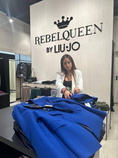 private-tour-with-personal-shopper-at-sicilia-outlet-village