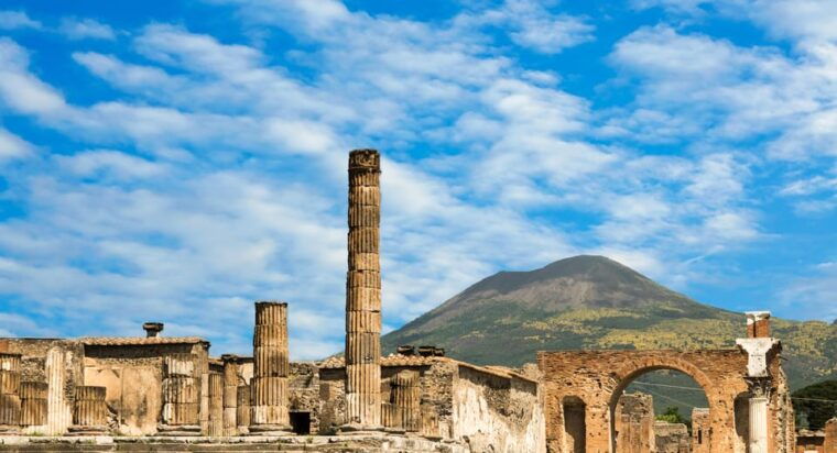 private-tour_from-naples-portpompeiivesuvius-tour