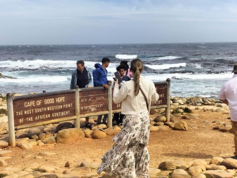 Private Tour:Cape Peninsula &Penguin Beach, Cape Point &more - FAQ