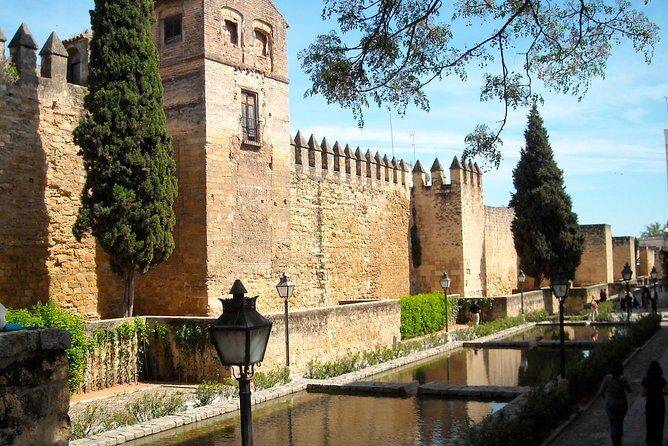 Private tourist route in Córdoba - Frequently Asked Questions