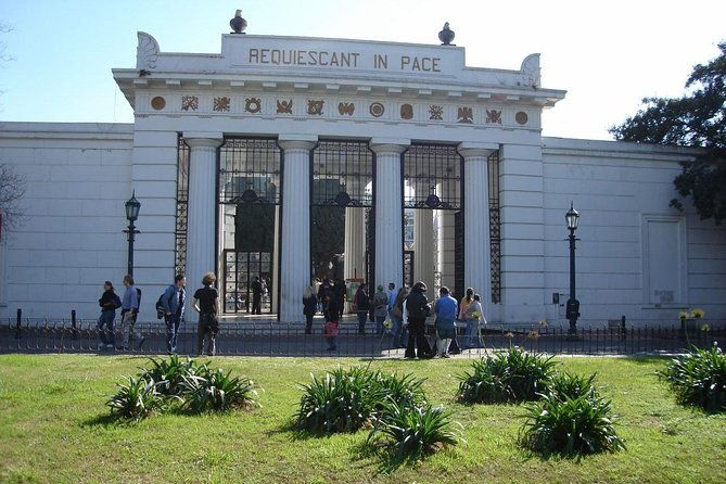 private-tours-in-buenos-aires-citytour-with-english-speaking-guide-driver