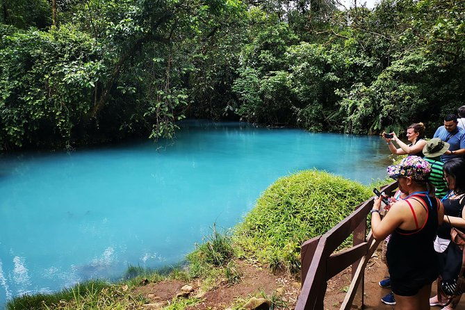 private-tours-to-rio-celeste-waterfall-and-sloths-sanctuary
