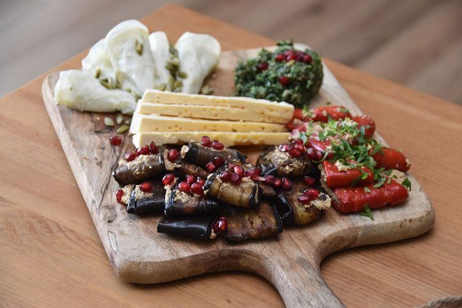 private-traditional-georgian-meal-in-a-lovely-tbilisi-home-with-transfers
