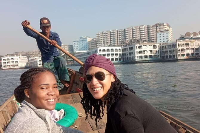 Private Transfer: Airport (DAC) to Dhaka City Hotel or Home - Why Punctuality and Communication Matter