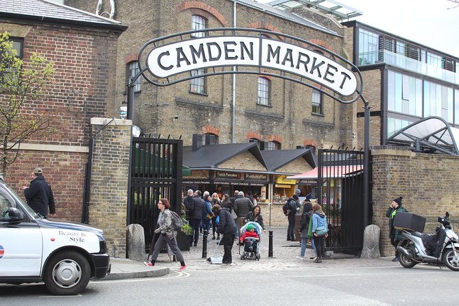 private-transfer-arrival-or-departure-heathrow-airport-london