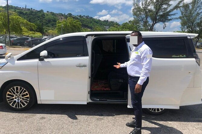 private-transfer-bridgetown-port-to-grantley-adams-airportbgi