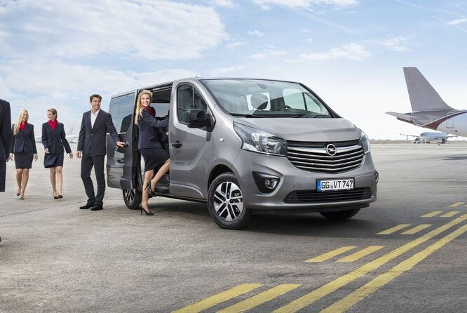 private-transfer-bucharest-henri-coanda-airport