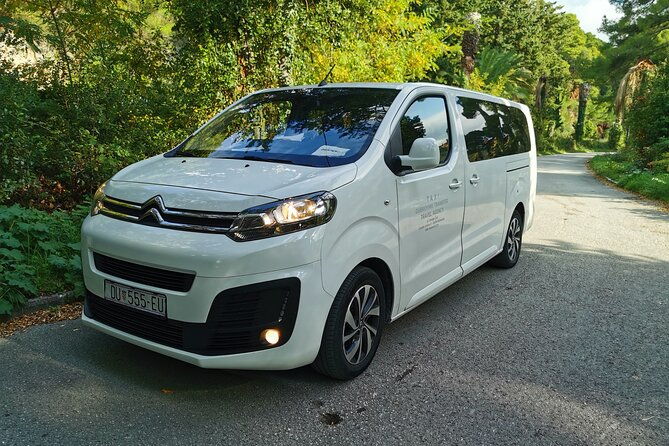 private-transfer-by-8-seats-van-from-and-to-dubrovnik-airport