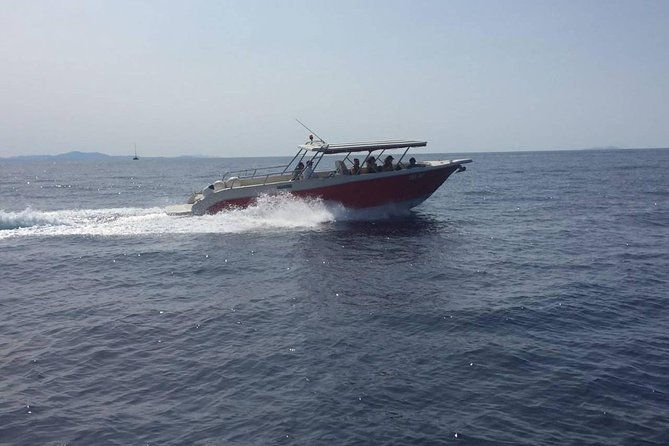 private-transfer-by-speedboat-from-split-airport-to-hvar