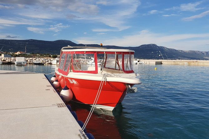 private-transfer-by-speedboat-from-split-airport-to-hvar