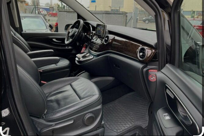 private-transfer-by-van-from-lisbon-to-porto-or-algarve