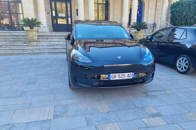 private-transfer-by-van-or-electric-car-to-marseille