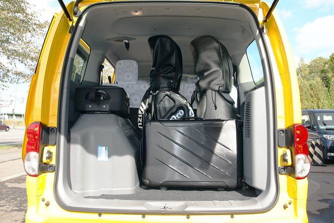 private-transfer-cts-airport-to-niseko-1-9-passengers-legal-driver-guaranteed