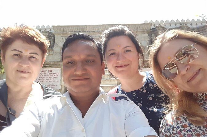 Private Transfer Darjeeling Hotels To Bagdogra Airport IXB Drop - Detailed Breakdown of the Travel Experience