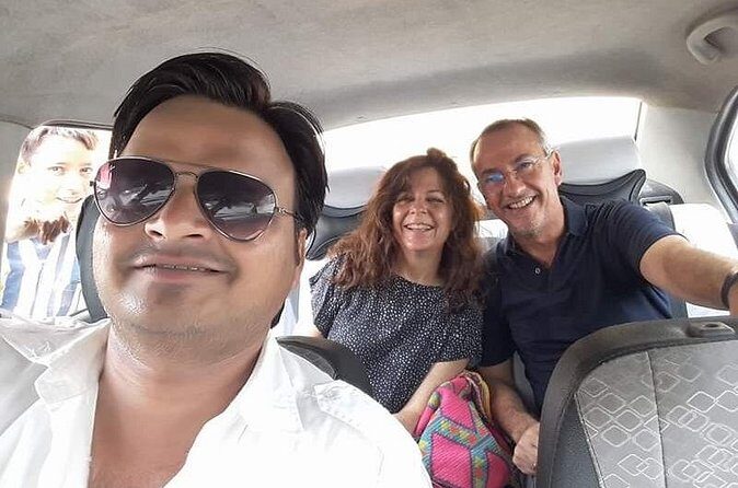 Private Transfer Darjeeling Hotels To Bagdogra Airport IXB Drop - The Sum Up