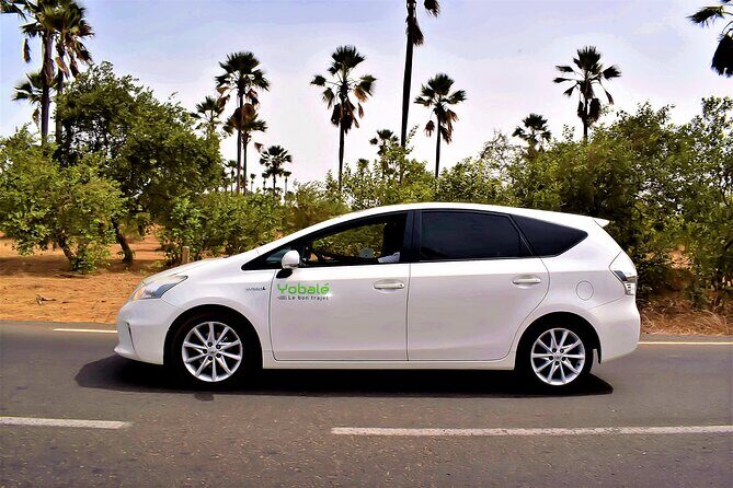 Private Transfer DSS AIBD Airport - Dakar (two directions) - The Vehicle: Comfort and Tech at Your Fingertips