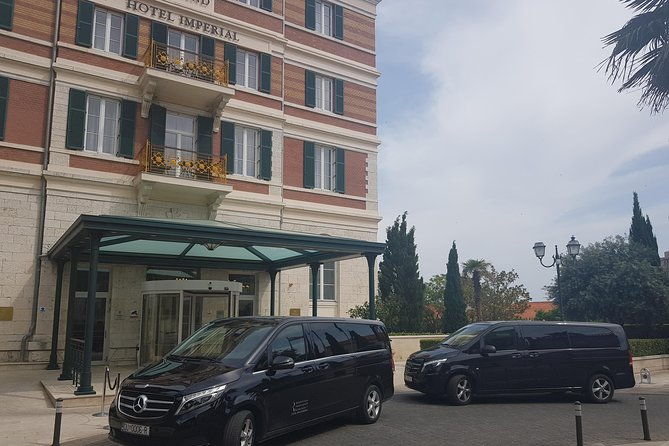 private-transfer-dubrovnik-airport-to-dubrovnik-aci-marina-in-komolac-2