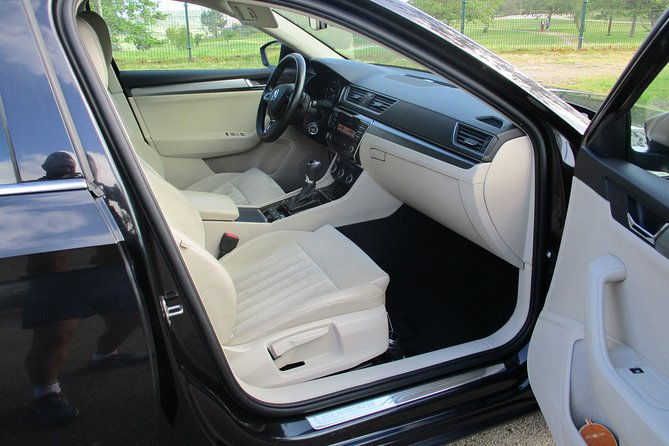 private-transfer-from-a-coruna-airport-to-a-coruna-city