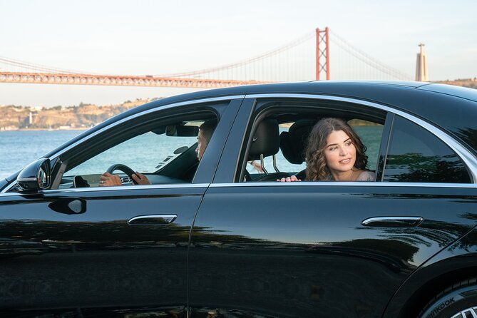 private-transfer-from-airport-to-lisbon-unlimited-waiting-time-2