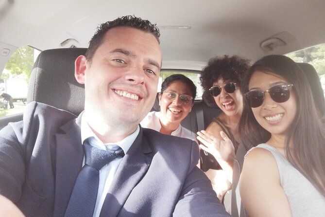 private-transfer-from-airport-to-lisbon-unlimited-waiting-time-3