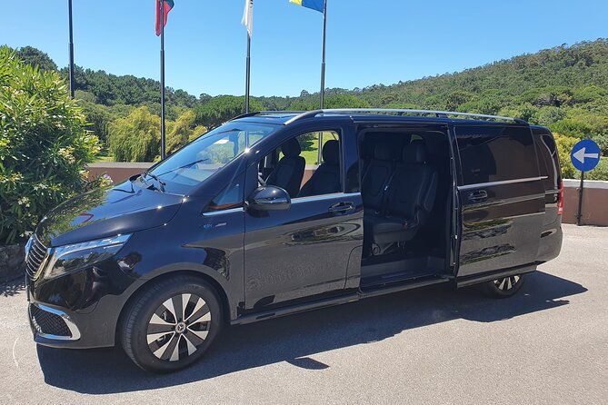 private-transfer-from-airport-to-lisbon-unlimited-waiting-time-4