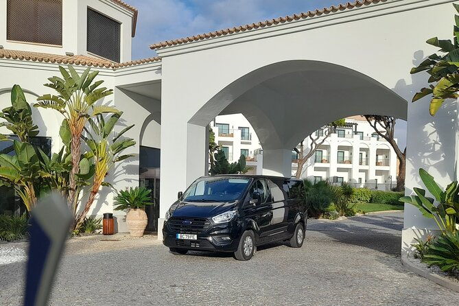private-transfer-from-algarve-to-sevilha-by-8-seats-minibus