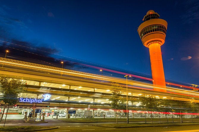 private-transfer-from-amsterdam-airport-schiphol-to-the-hague