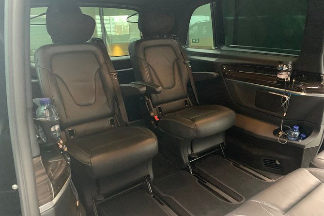 private-transfer-from-amsterdam-to-the-cruise-port-in-rotterdam-2