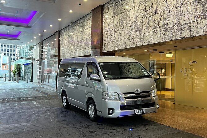 Private Transfer From Auckland City To Auckland Airport Oaks - FAQ