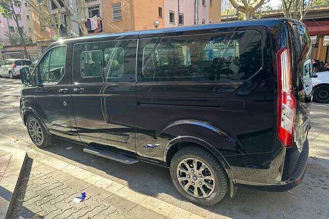 Private Transfer from Barcelona Airport to Barcelona City - FAQs