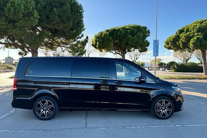 private-transfer-from-barcelona-airport-to-platja-daro