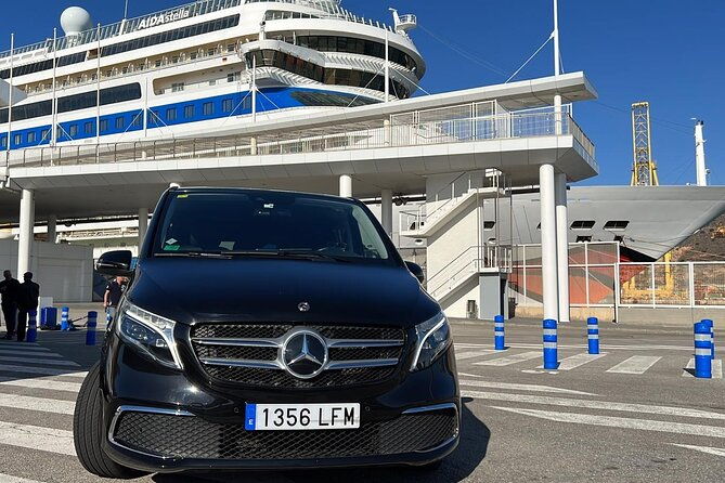 private-transfer-from-barcelona-city-to-the-port-or-vice-versa