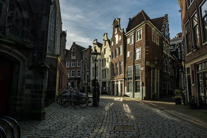 private-transfer-from-bruges-to-amsterdam-2h-stop-in-utrecht