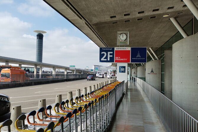 Private Transfer from Charle de Gaulle Airport to Paris - Navigating Potential Challenges