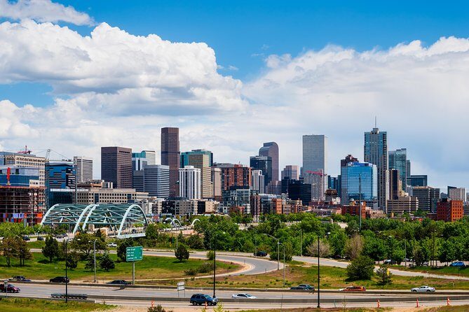 Private Transfer from Denver Airport DEN to Denver in Luxury Van - What’s in the Package?