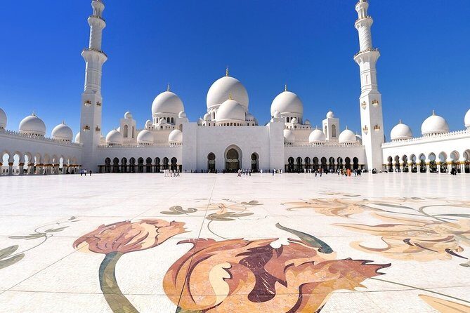 Private Transfer from Dubai to Abu Dhabi Airport (AUH) - Who Will Love This Transfer?